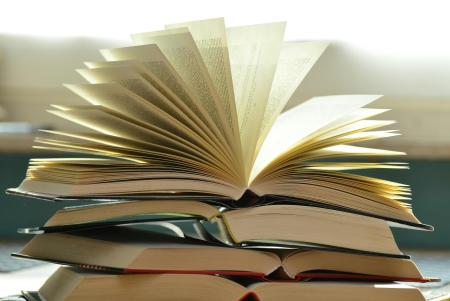 Recenzje książek w projekcie eTwinning ''Let's read together''
